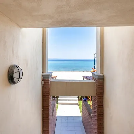 Argo First Line Villa